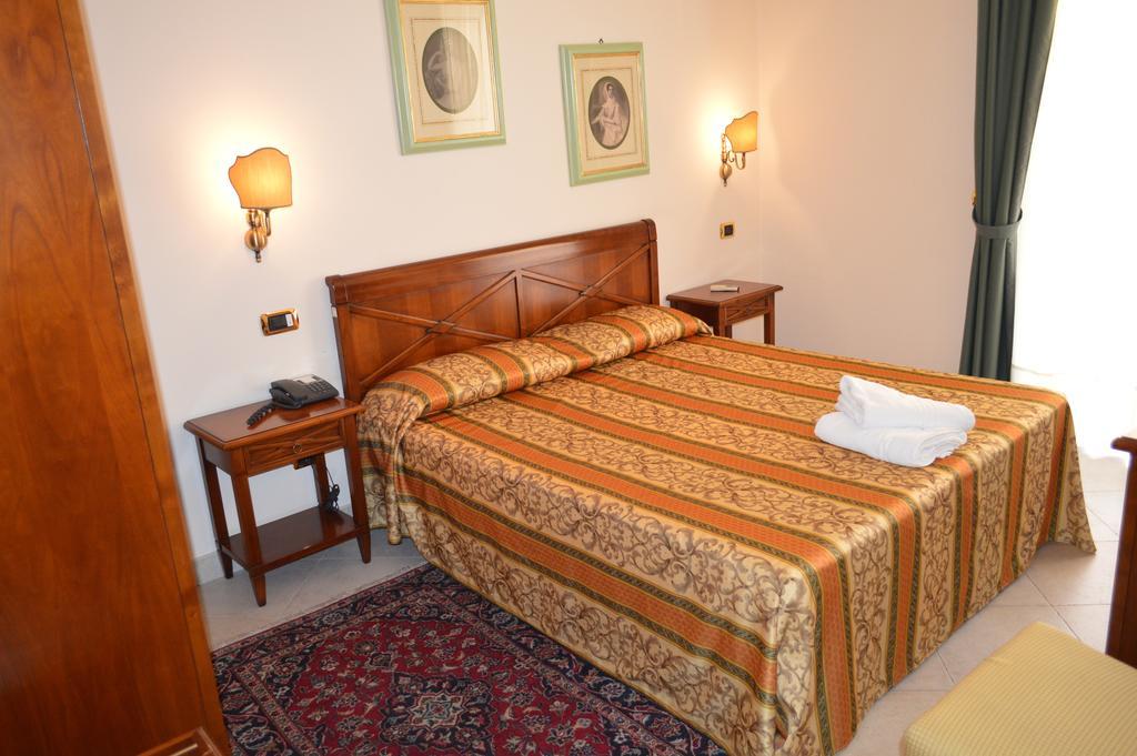 Hotel Delle Palme Falcone Phòng bức ảnh